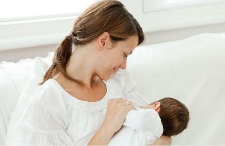 小胸妈妈不影响母乳喂养